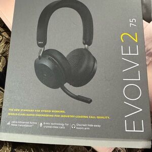 Jabra Evolve2 75 UC Stereo Wireless Bluetooth Headset / Music Headphones